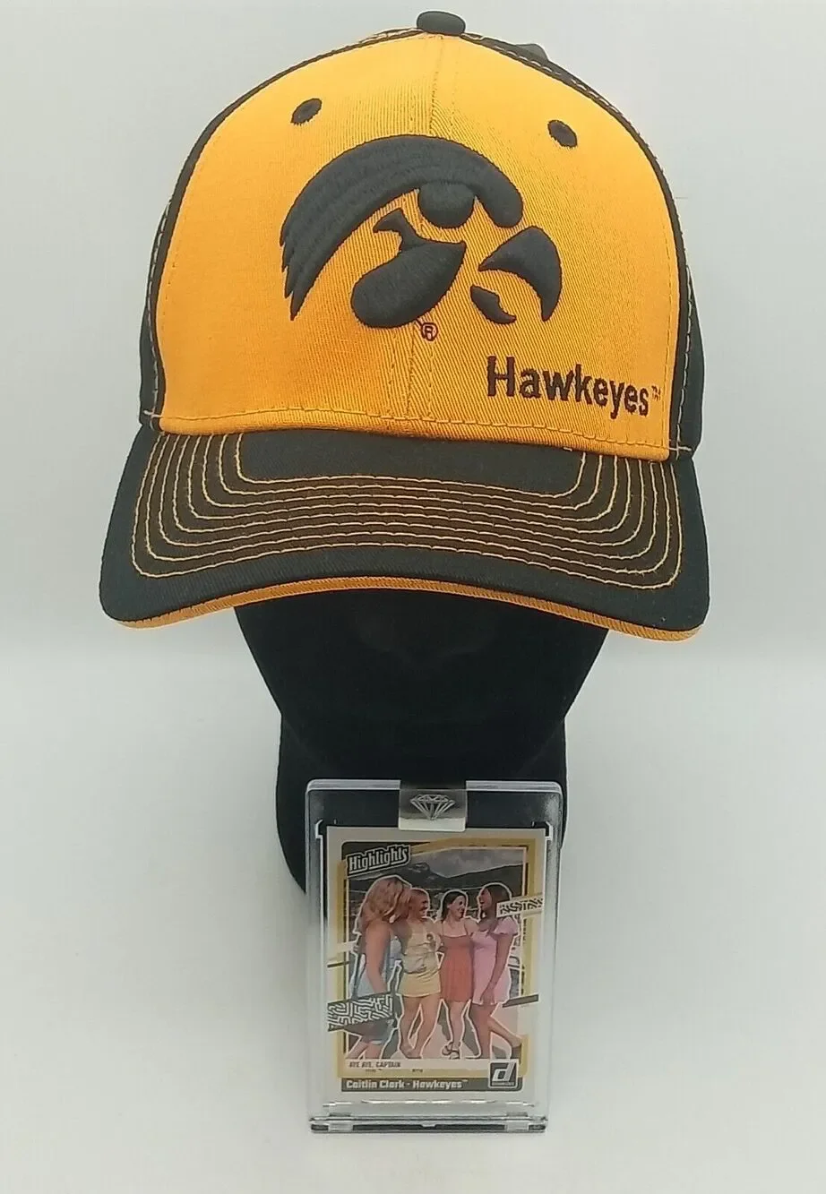 Iowa Hawkeyes NCAA Adjustable Cap & 2024 Panini Caitlin Clark Card #H14